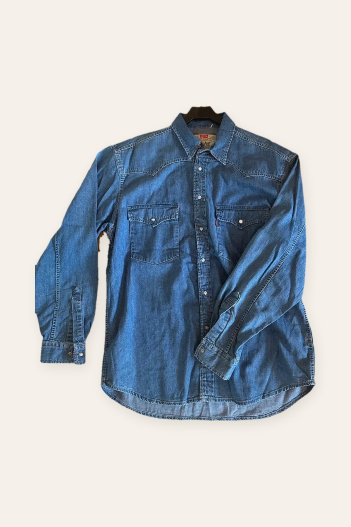 Westernskjorta i denim med Volvo-tryck